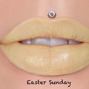 Jeffree Star Velvet Trap Lipstick in Easter Sunday